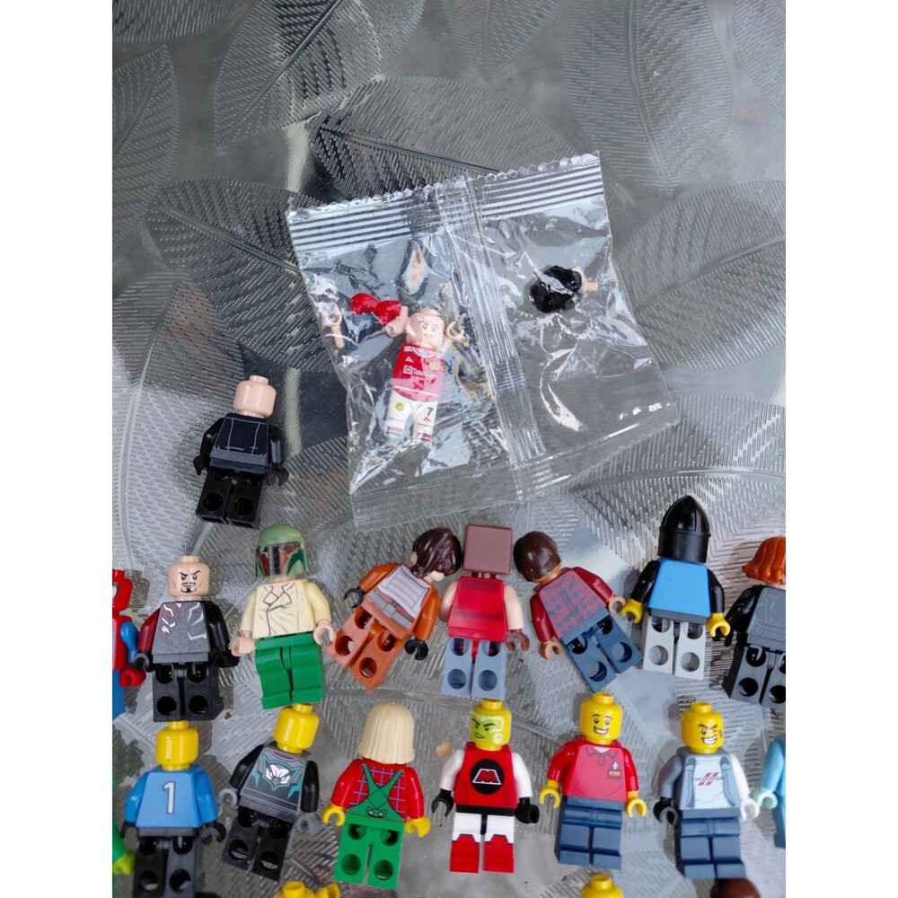 Lot Of 86 lego minifigures bulk lot variety(used ) - Picture 14 of 16